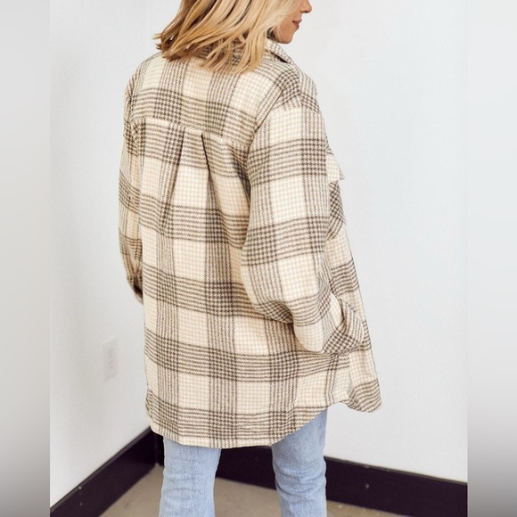 Plaid Shirt Jacket - Picture 4 of 5